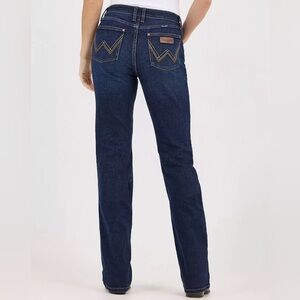 NWT Wrangler 30x32 Retro Mae Mid Rise Bootcut Jean Alayna Dark Wash Women's